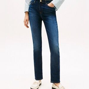 Tommy Hilfiger Straight Leg Mid-rise Dark Wash Jeans Women’s 6 EUC